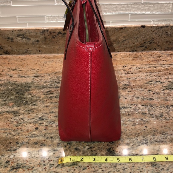 Coach Minni Mouse City Zip Tote with Motif - Red New with tags - Picture 6 of 8